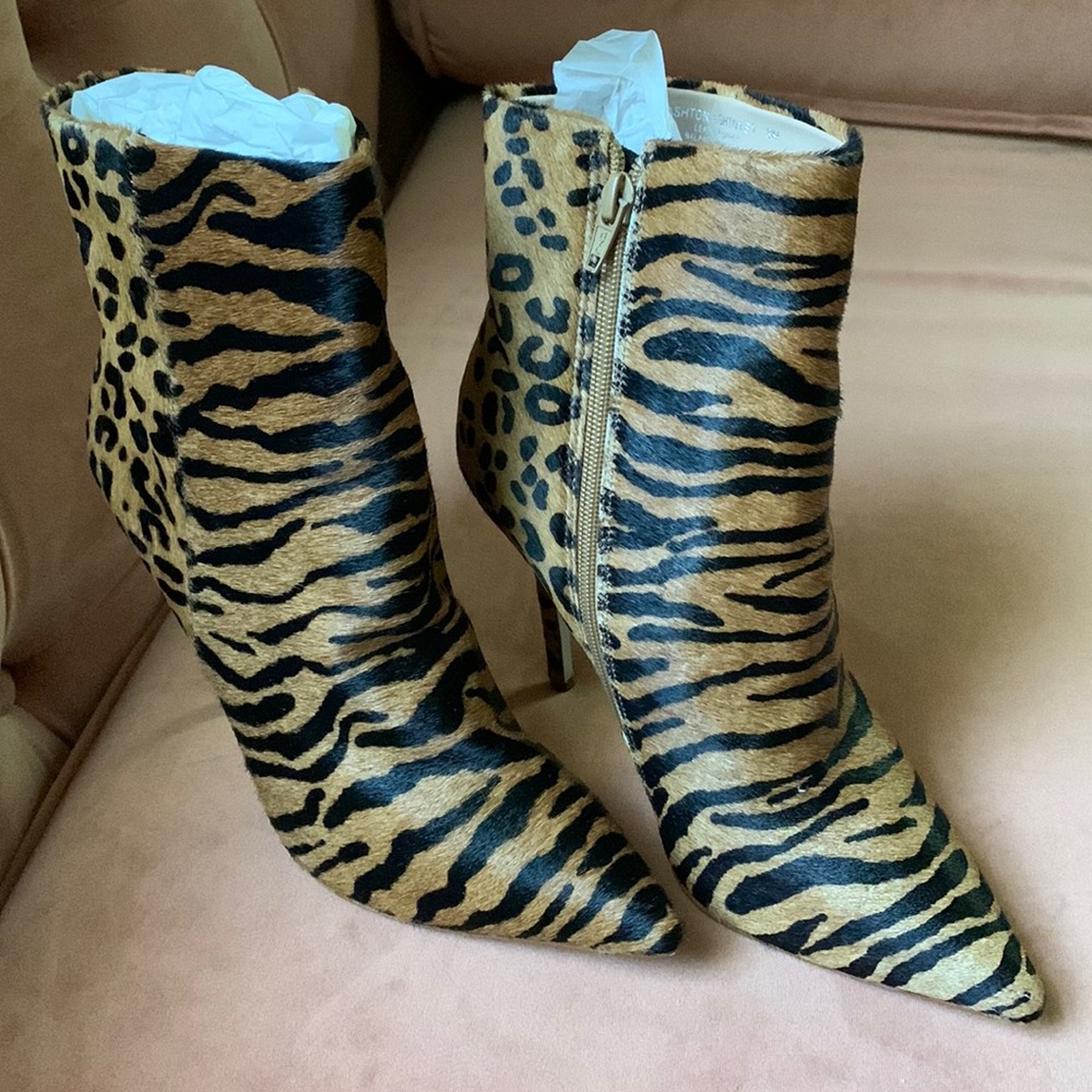 Womens Steve Madden boots